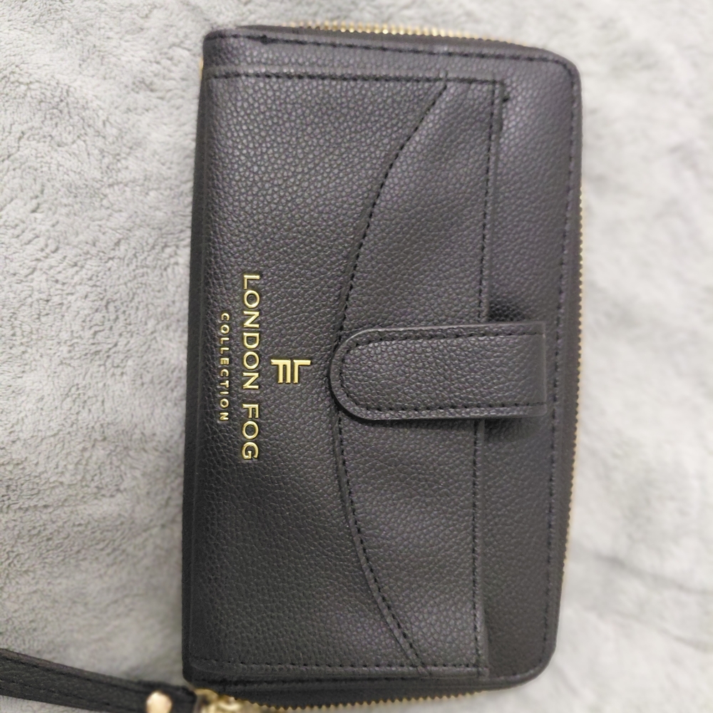 London Fog Black Wallet with Gold Accents